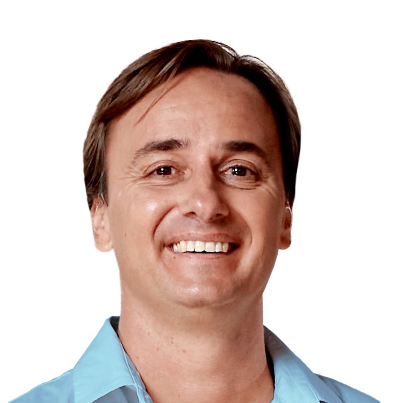 Juan Peláez -Director