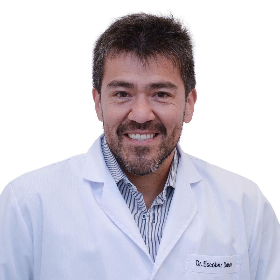 Dr. Escobar, Darío - Traumatólogo y cirujano, especialista en pie y tobillo